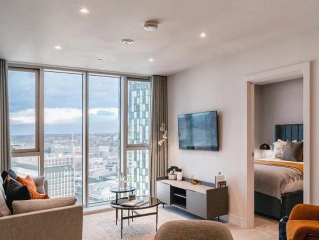 Apartment for rent in Calderstones