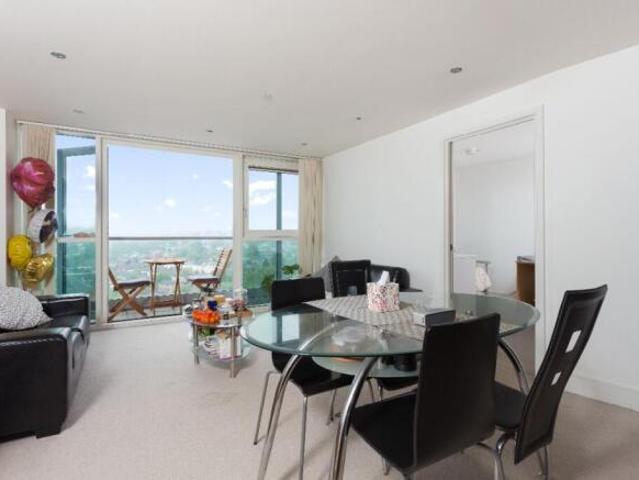 Apartment for rent in Huntingdon
