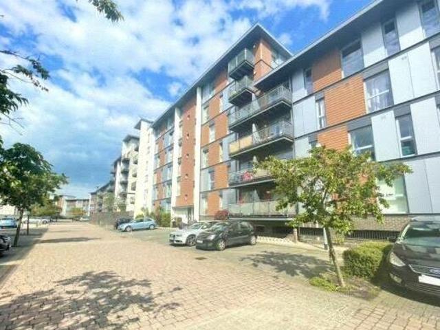 House for rent in Surrey