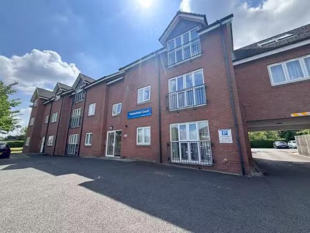 Apartment for rent in Tile Cross, West Midlands