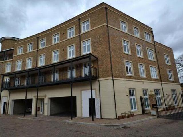 House for rent in Bridgefield, Kent