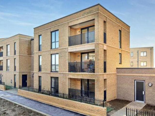 House for rent in Lyons, Greater London
