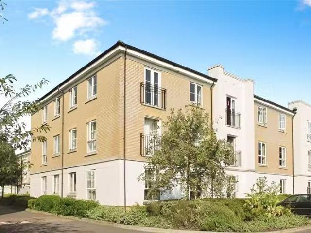 Apartment for rent in Horsell, Woking
