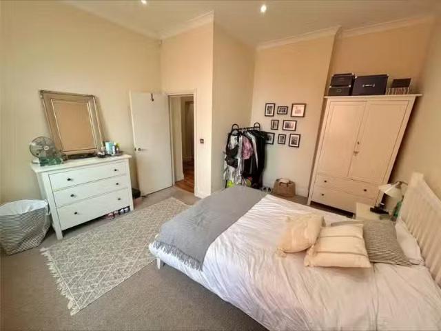 Apartment for rent in Bickley, Greater London