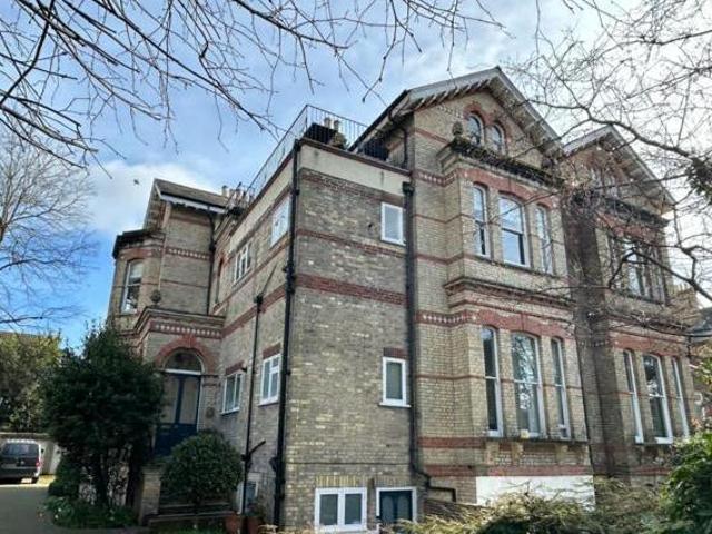 House for rent in Twickenham, Greater London