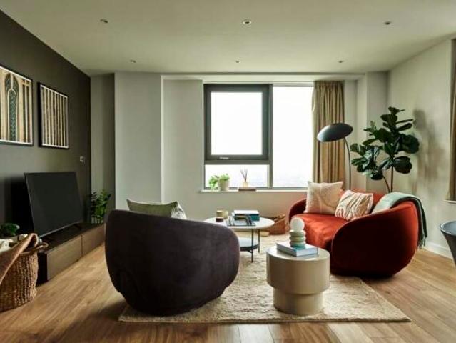 Apartment for rent in London Borough of Ealing, Park Royal