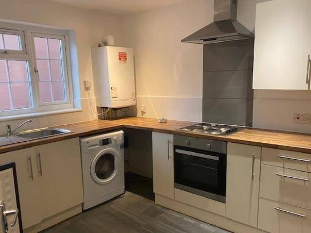House for rent in Surrey, England