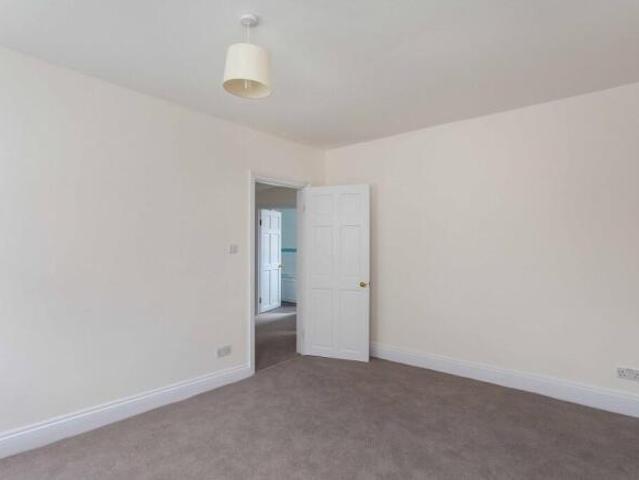Apartment for rent in Marylebone, Greater London