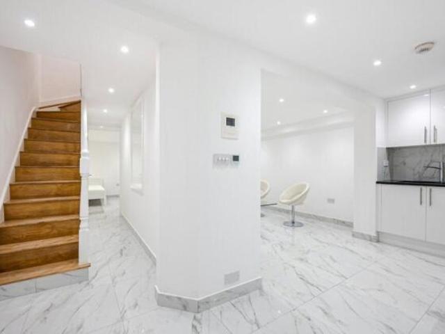 Apartment for rent in Cat Hill