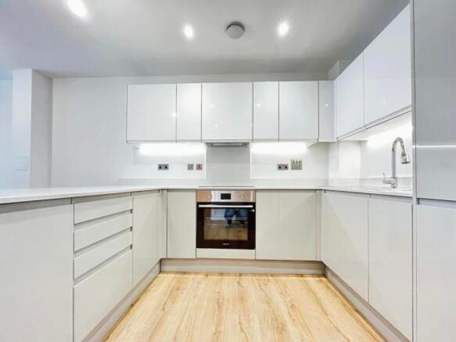 Apartment for rent in Bridgefield, Kent