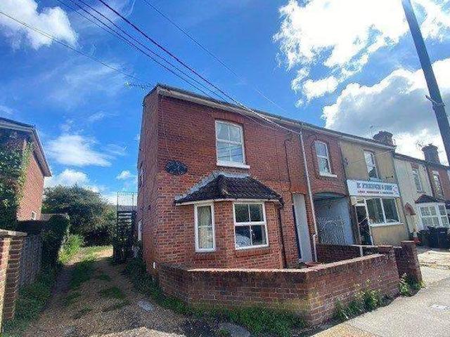 House for rent in Hampshire
