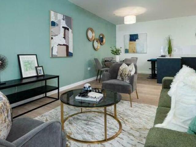 House for rent in Surrey, England