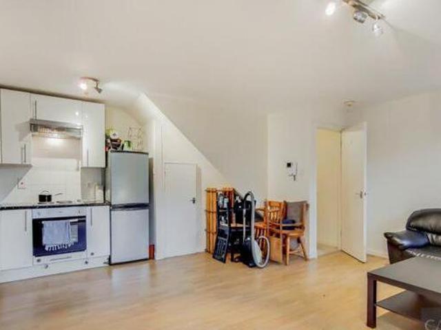 House for rent in Lyons, Greater London