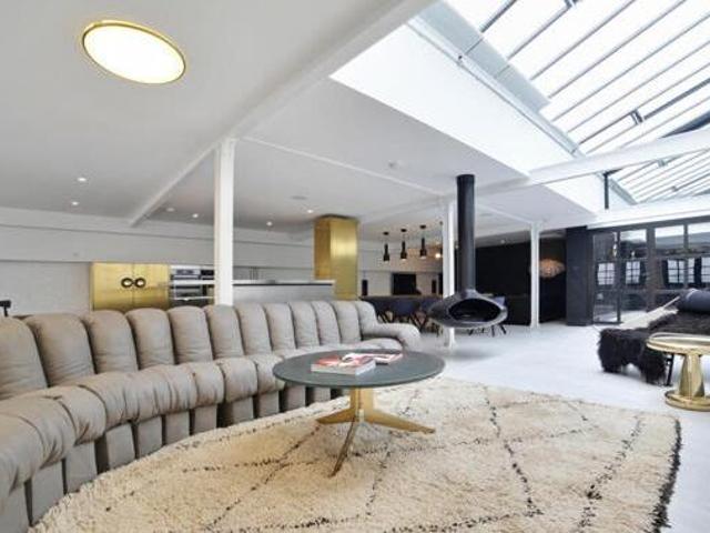House for sale in Lyons, Greater London