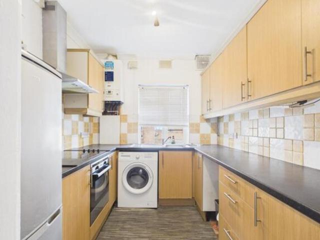 Apartment for rent in The Hale, Mill Hill