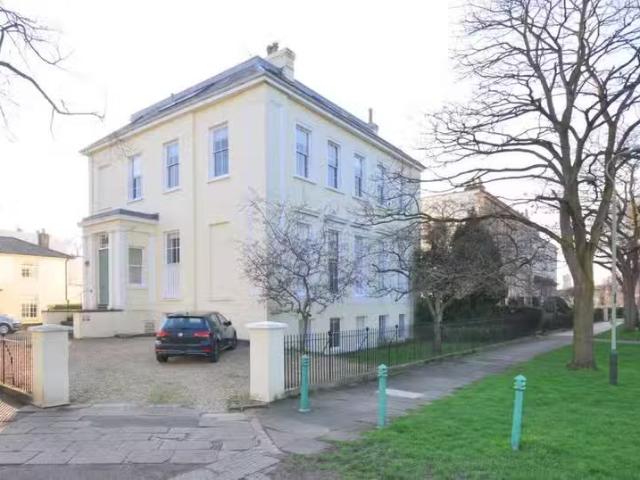 Apartment for rent in Golden Valley, Gloucestershire