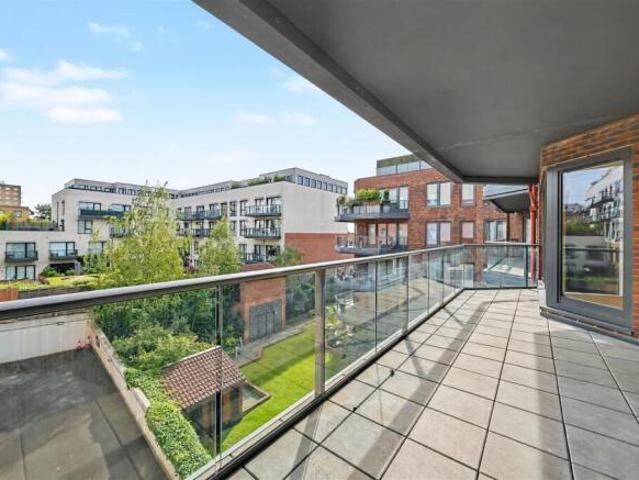 Apartment for rent in Cat Hill