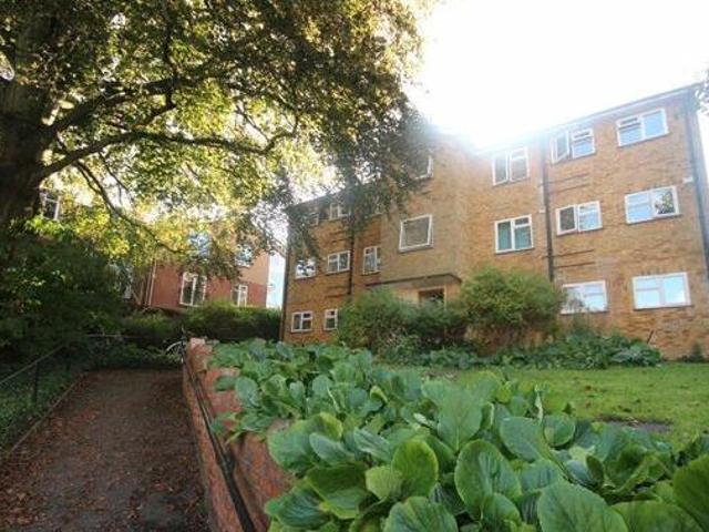 House for rent in Surrey