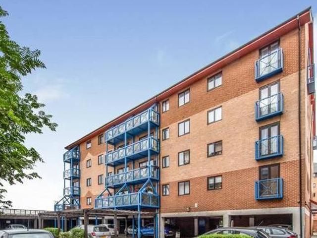 House for rent in Lyons, Greater London