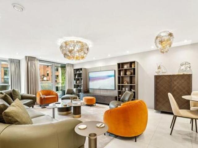 House for sale in Lyons, Greater London