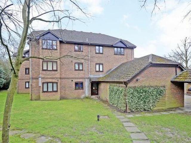 House for rent in Blackhills, Surrey
