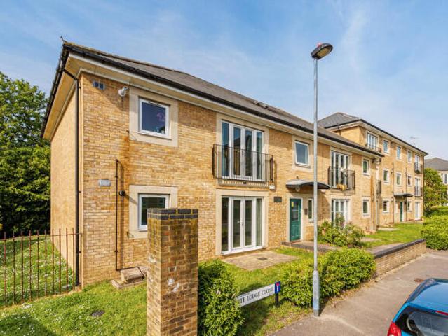 Apartment for rent in Isleworth, Greater London