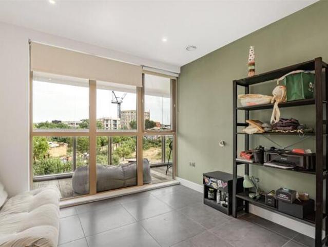 Apartment for rent in Cat Hill