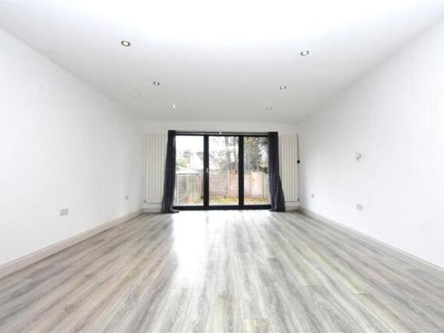 Apartment for rent in Cat Hill