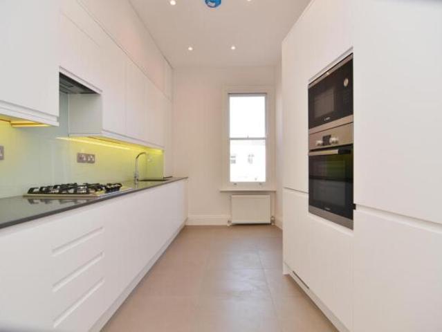 Apartment for rent in Twickenham, Greater London