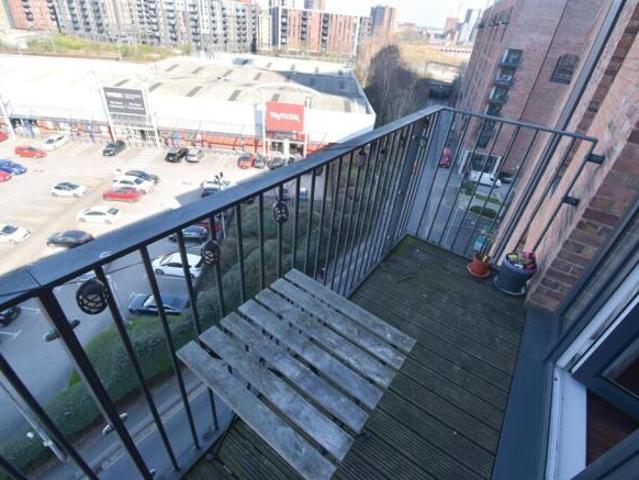 Apartment for rent in South Lane, West Yorkshire
