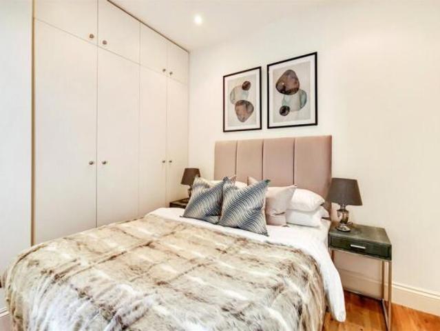 Apartment for rent in Hampstead, Greater London
