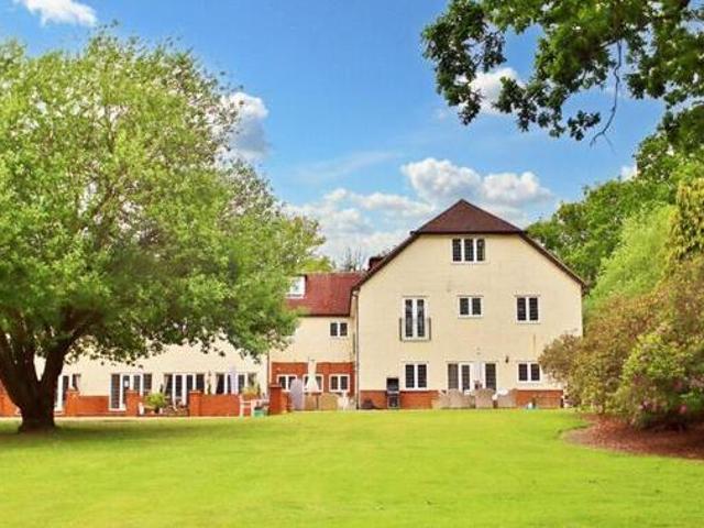 House for rent in Brookwood, Woking