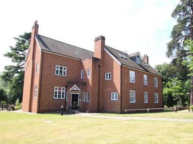House for rent in Surrey