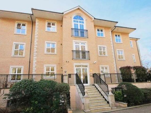 House for rent in Lyons, Greater London