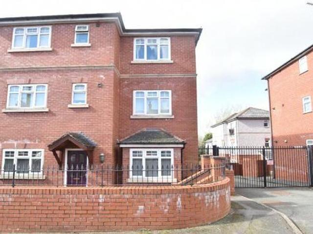 House for rent in Lyons, Greater London