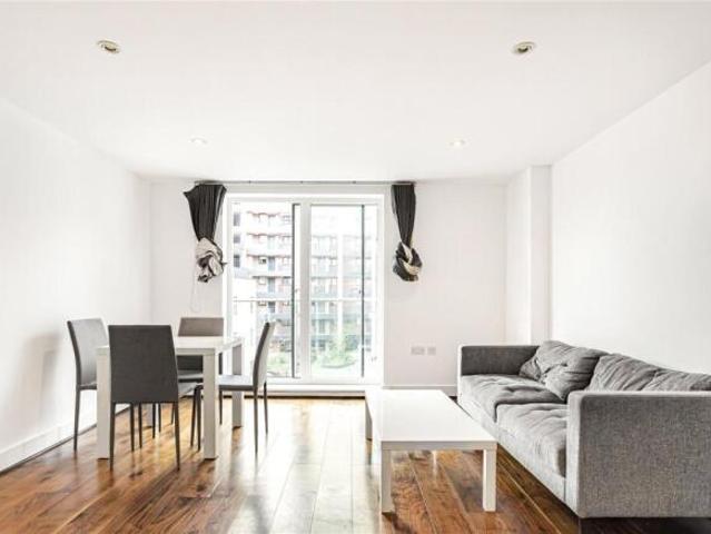 Apartment for rent in Cat Hill, England