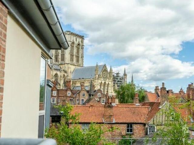 House for rent in High Field, York