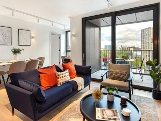 House for sale in City of London, Greater London