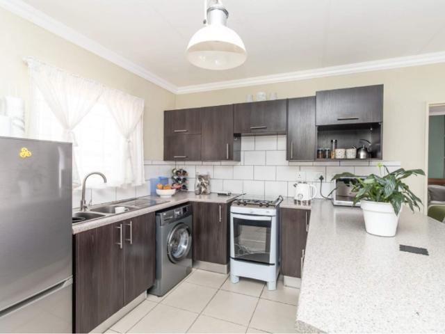 Apartment for rent in Nooitgedacht, Gauteng