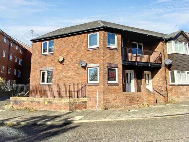 Flat for sale in North Shields, North Tyneside
