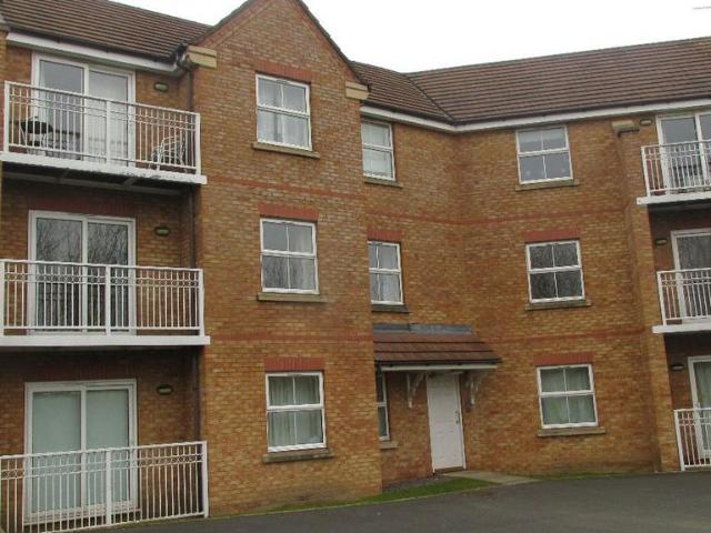 Flat for sale in Cheylesmore, West Midlands