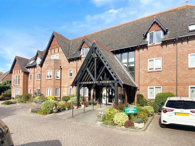 Flat for sale in Clapham, West Sussex
