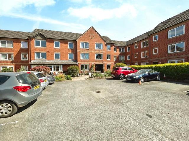Flat for sale in Greenhill, Crookhill
