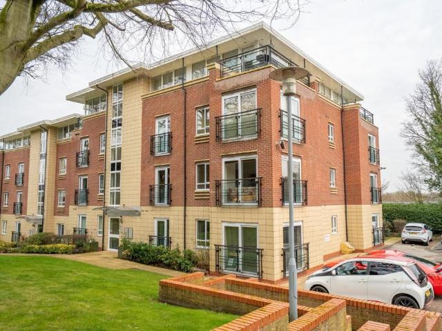 Flat for sale in High Field, York