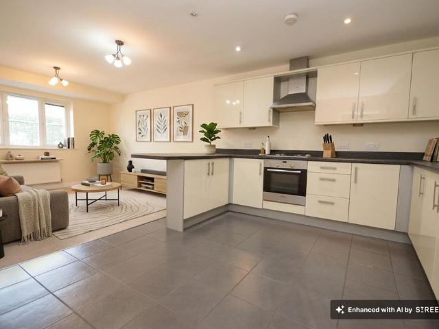Flat for sale in Richmond Park, Rotherham