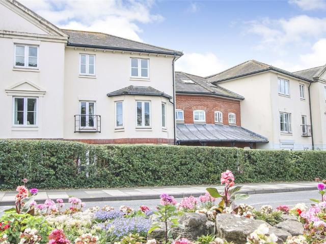 Flat for sale in Pennington, Ashurst Bridge