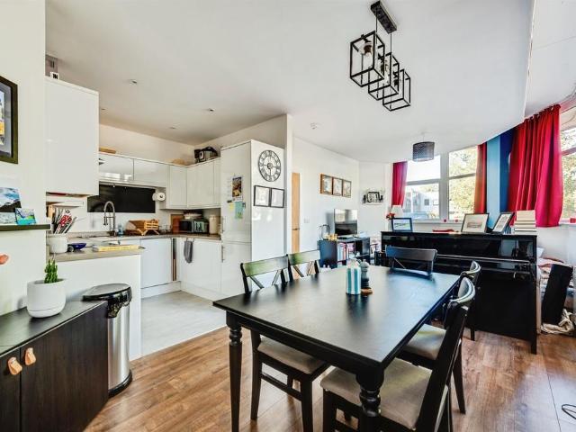 Flat for sale in Westlea, Swindon