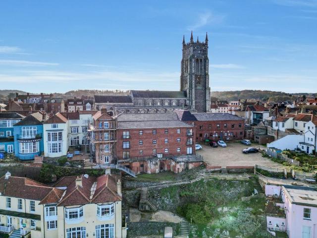 Flat for sale in Comers, Norfolk