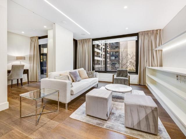 Flat for sale in East Marylebone, Mayfair