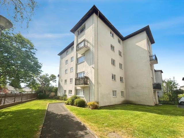 Flat for sale in Fishwick, Higher Bartle